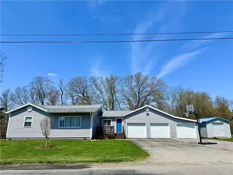 2459 Doc Walker Rd, Parker, PA 16049