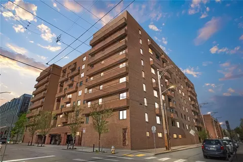307 S Dithridge St #310, Pittsburgh, PA 15213