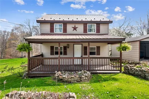 716 White Rd, White, PA 15490