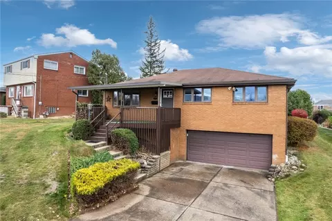 14362 Roberta Dr, North Huntingdon, PA 15642
