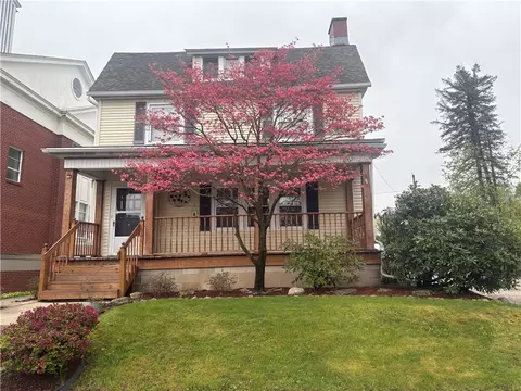 203 Spruce Ave, Sharon, PA 16146