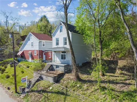 4810 Columbo St, Pittsburgh, PA 15224