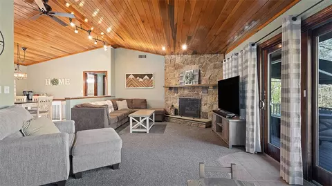 Living - 114 Silent Meadow Dr, Export, PA 15632 photo 4 of 5