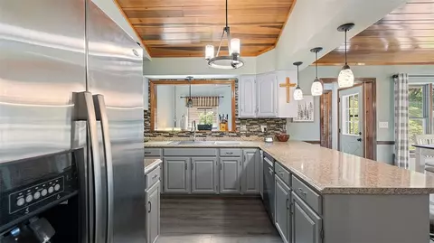 Kitchen - 114 Silent Meadow Dr, Export, PA 15632 photo 3 of 5