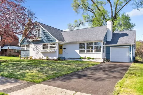 840 Chestnut St, Latrobe, PA 15650