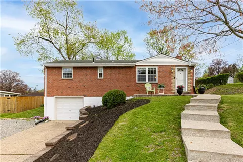 113 Sprucewood, Pittsburgh, PA 15209
