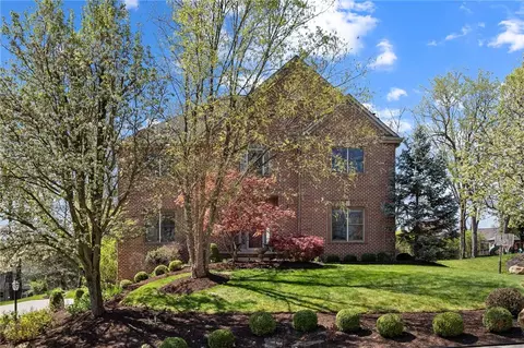 208 Gander Dr, Wexford, PA 15090