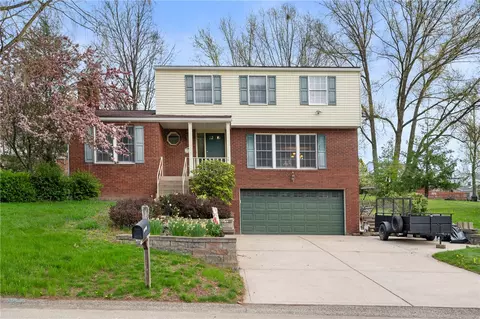 201 Cameron Dr, Irwin, PA 15642