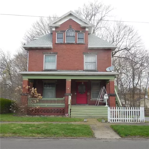 409 E Wallace Ave, New Castle, PA 16101