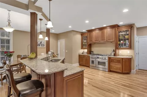 7020 Fair Oaks Dr, Export, PA 15632 photo 12