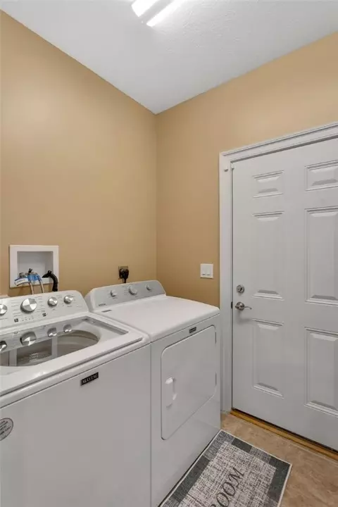 7020 Fair Oaks Dr, Export, PA 15632 photo 15
