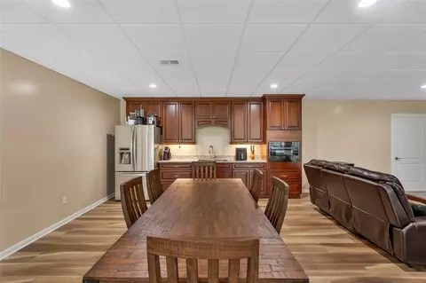 7020 Fair Oaks Dr, Export, PA 15632 photo 28