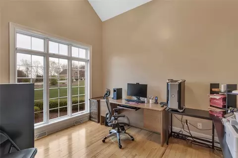 7020 Fair Oaks Dr, Export, PA 15632 photo 14