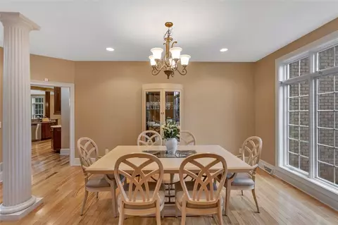 7020 Fair Oaks Dr, Export, PA 15632 photo 6