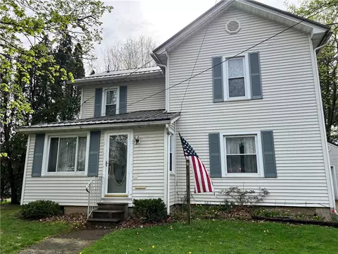 161 Columbia Ave, Greenville, PA 16125