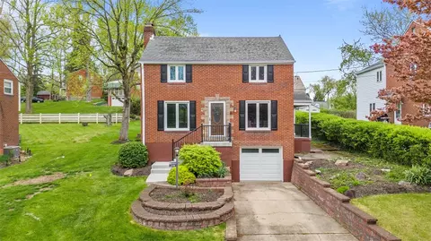 2308 Lambeth Dr, Pittsburgh, PA 15241