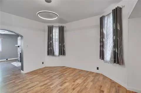 530 Stokes Ave, Braddock, PA 15104 photo 7