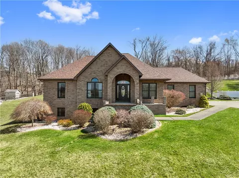 106 Birch Dr, Belle Vernon, PA 15012