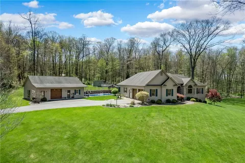 825 Whitestown Rd, Butler, PA 16001