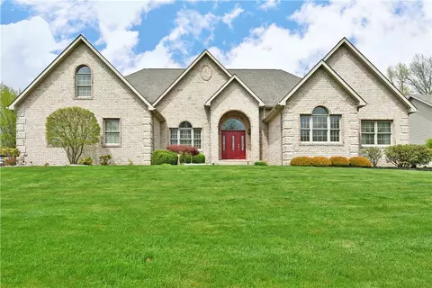3461 Silver Ridge Ct, Hermitage, PA 16148