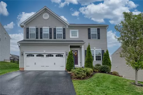 605 Saddle Ct, Coraopolis, PA 15108