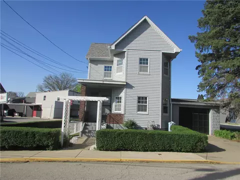 419 Chicora St, East Mc Keesport, PA 15035