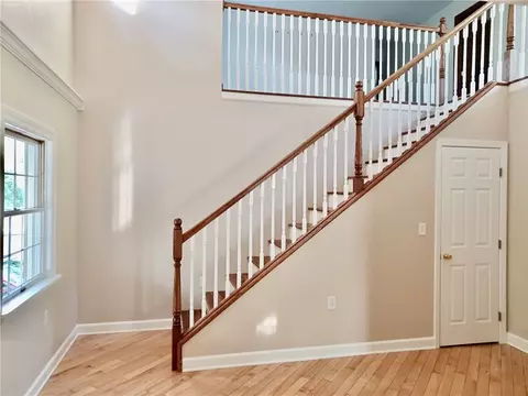 140 Maple Dr, Warrendale, PA 15086 photo 13