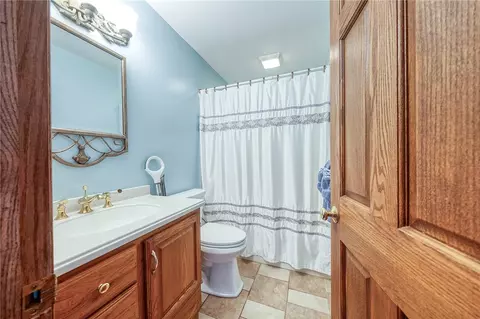 140 Maple Dr, Warrendale, PA 15086 photo 26