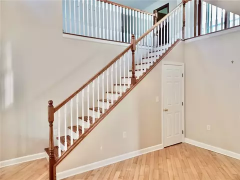 140 Maple Dr, Warrendale, PA 15086 photo 12