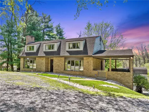 2408 Georgette St, Pittsburgh, PA 15234
