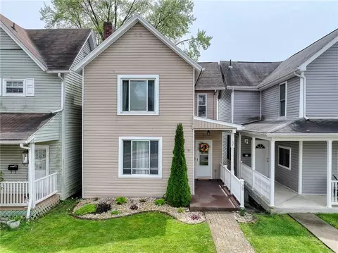 23 Webster Ave, Irwin, PA 15642