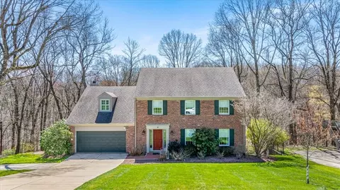 1622 King James Dr, Pittsburgh, PA 15237