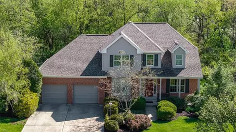 160 Sewickley Farm Cir, Mars, PA 16046