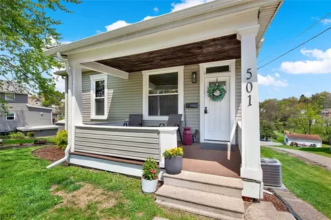 501 Morningside Ave, Jeannette, PA 15644