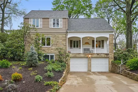 856 Academy Pl, Pittsburgh, PA 15243
