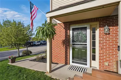 Exterior - 417 Georgetown Ct, Seven Fields, PA 16046 photo 3 of 6