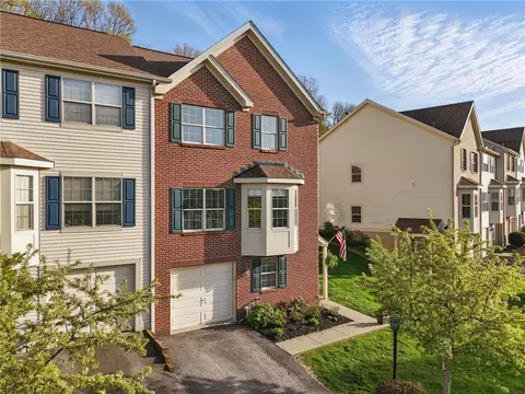 View/Area - 417 Georgetown Ct, Seven Fields, PA 16046 photo 1 of 4
