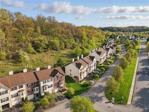 View/Area - 417 Georgetown Ct, Seven Fields, PA 16046 photo 3 of 4