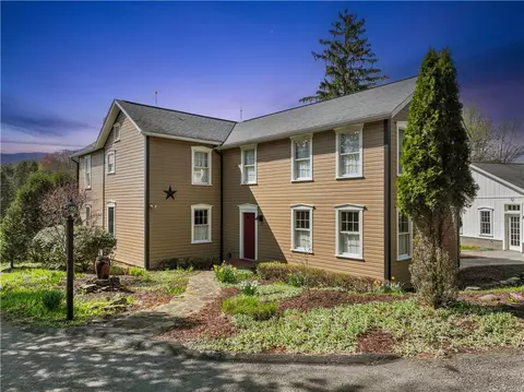1231 Brinkerton Rd, Greensburg, PA 15601