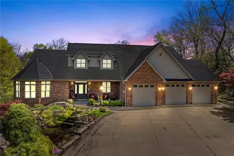 1217 Robbins Station Rd, North Huntingdon, PA 15642