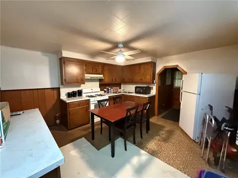 9154 9156 Maple St, Pittsburgh, PA 15239 photo 4