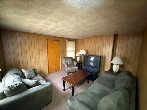 9154 9156 Maple St, Pittsburgh, PA 15239 photo 2