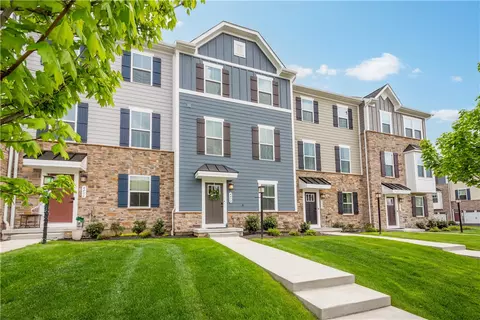 4404 Spruce Rd, Gibsonia, PA 15044