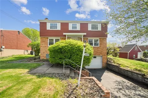 504 Macbeth Dr, Pittsburgh, PA 15235