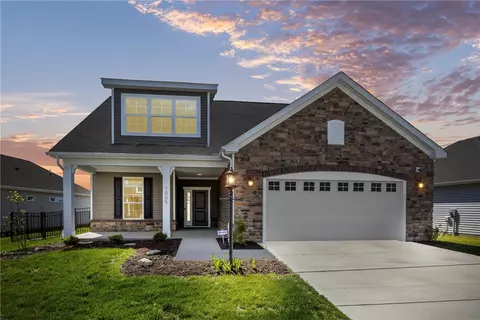 1005 Man O War Ct, Washington, PA 15301