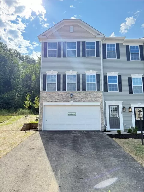 2206 Canterbury Dr, Imperial, PA 15126