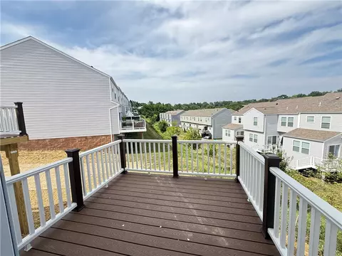 Exterior - 175 Lockheed Dr, PA 15108 photo 2 of 2