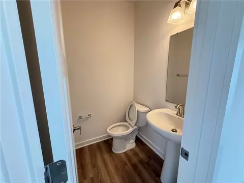 Entry Way - 175 Lockheed Dr, PA 15108 photo 2 of 2