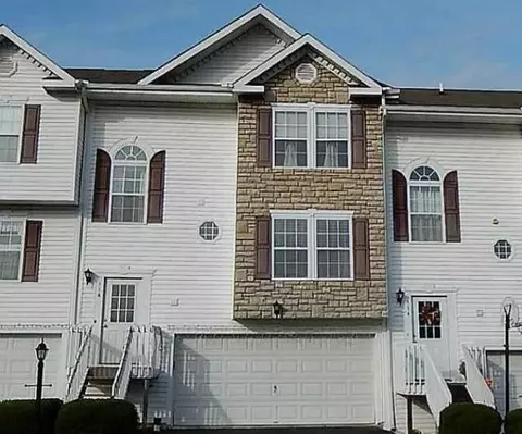 116 Antler Hollow Ct, Cranberry, PA 16066
