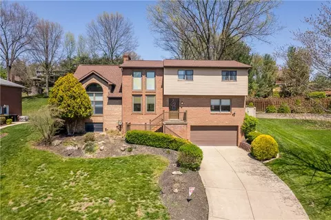 331 Waterman Rd, Clairton, PA 15025